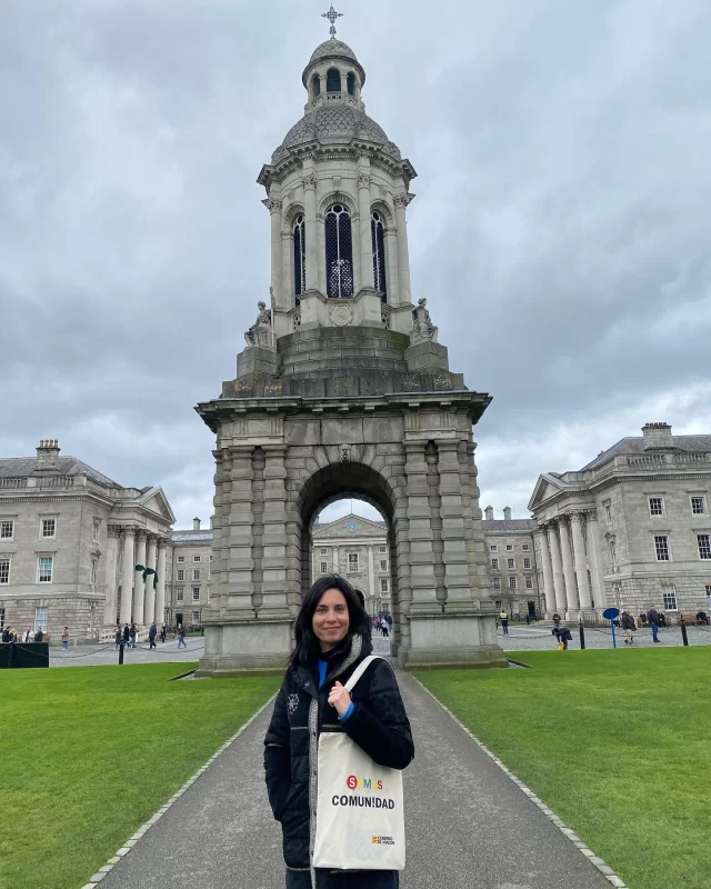Nuestra directora ha estado esta semana en Dublín como parte de nuestro proyecto Erasmus. Ha visitado la Facultad de Educación del Trinity College así como el Centro de Formación @blackrock_education_centre conociendo así la formación inicial y continua del profesorado en Irlanda. La movilidad se ha completado con job shadowing en centros de primaria y secundaria.  #erasmusplus #jobshadowing #formaciondelprofesorado
